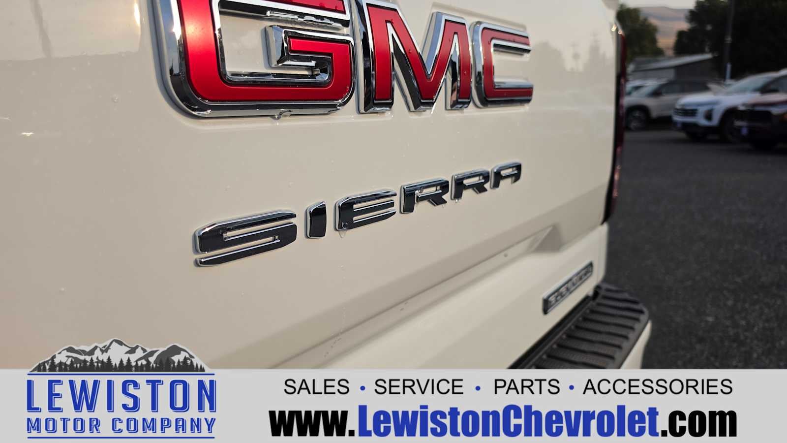 2026 GMC Sierra 1500 Elevation