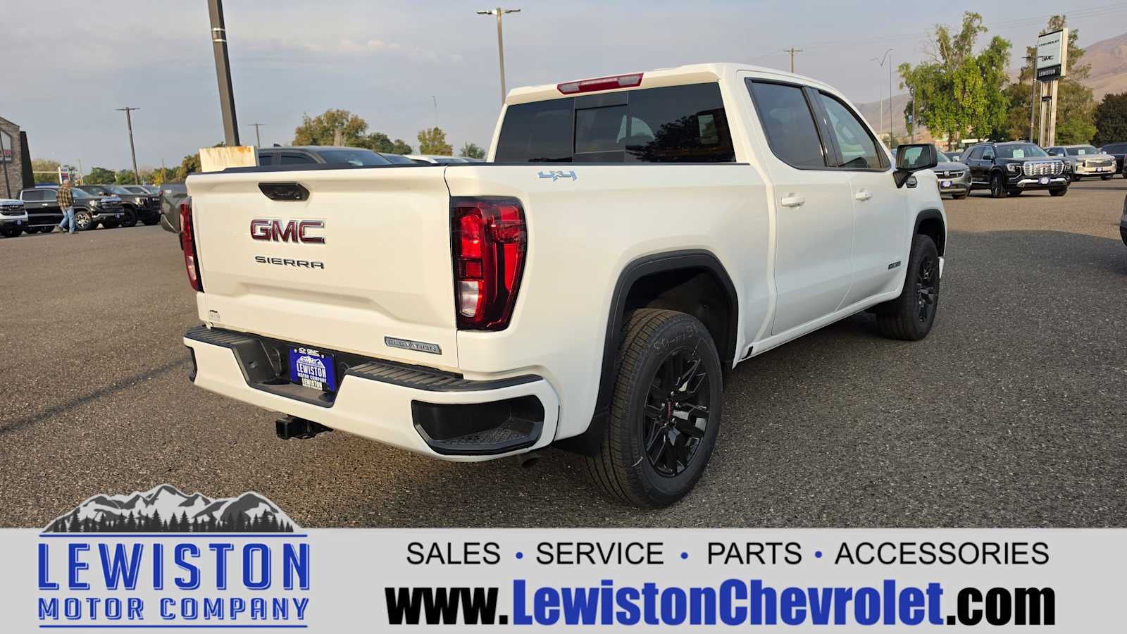 2026 GMC Sierra 1500 Elevation