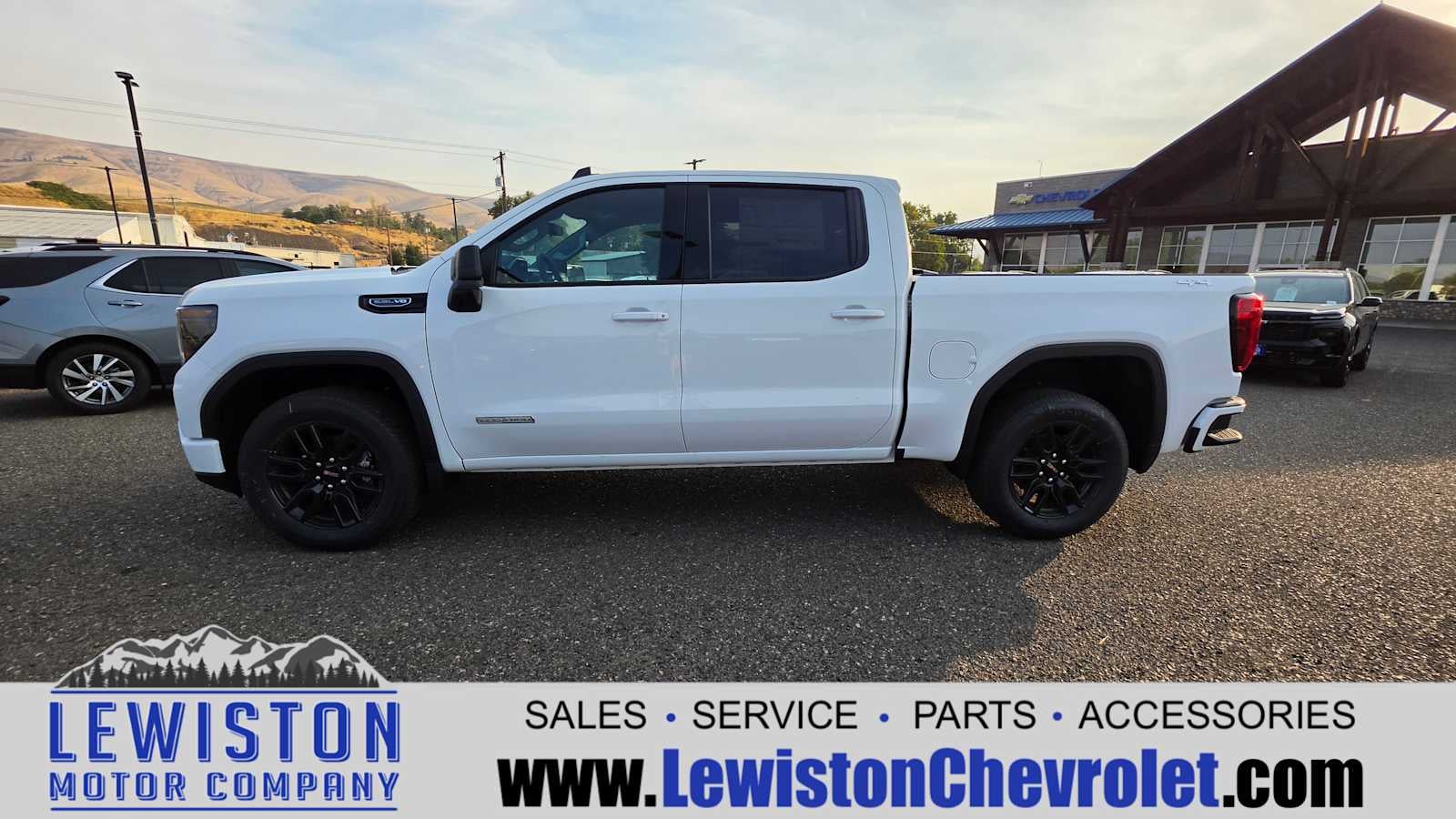 2026 GMC Sierra 1500 Elevation