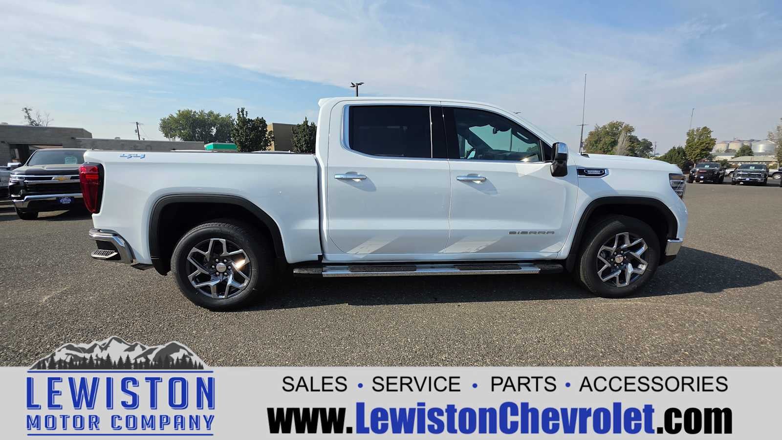 2026 GMC Sierra 1500 SLT