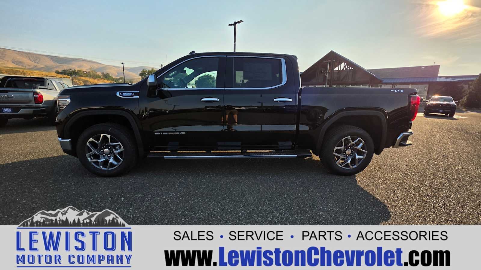 2026 GMC Sierra 1500 SLT