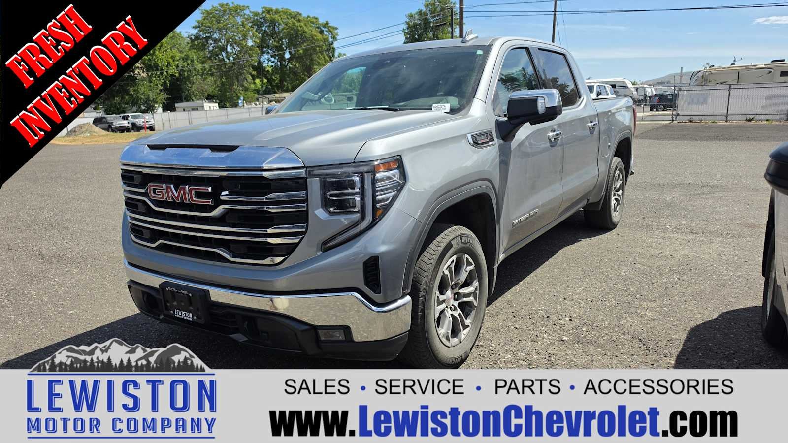 2024 GMC Sierra 1500 SLT
