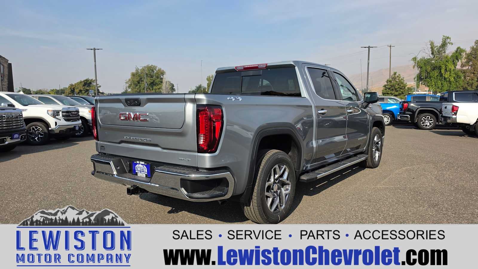 2026 GMC Sierra 1500 SLT