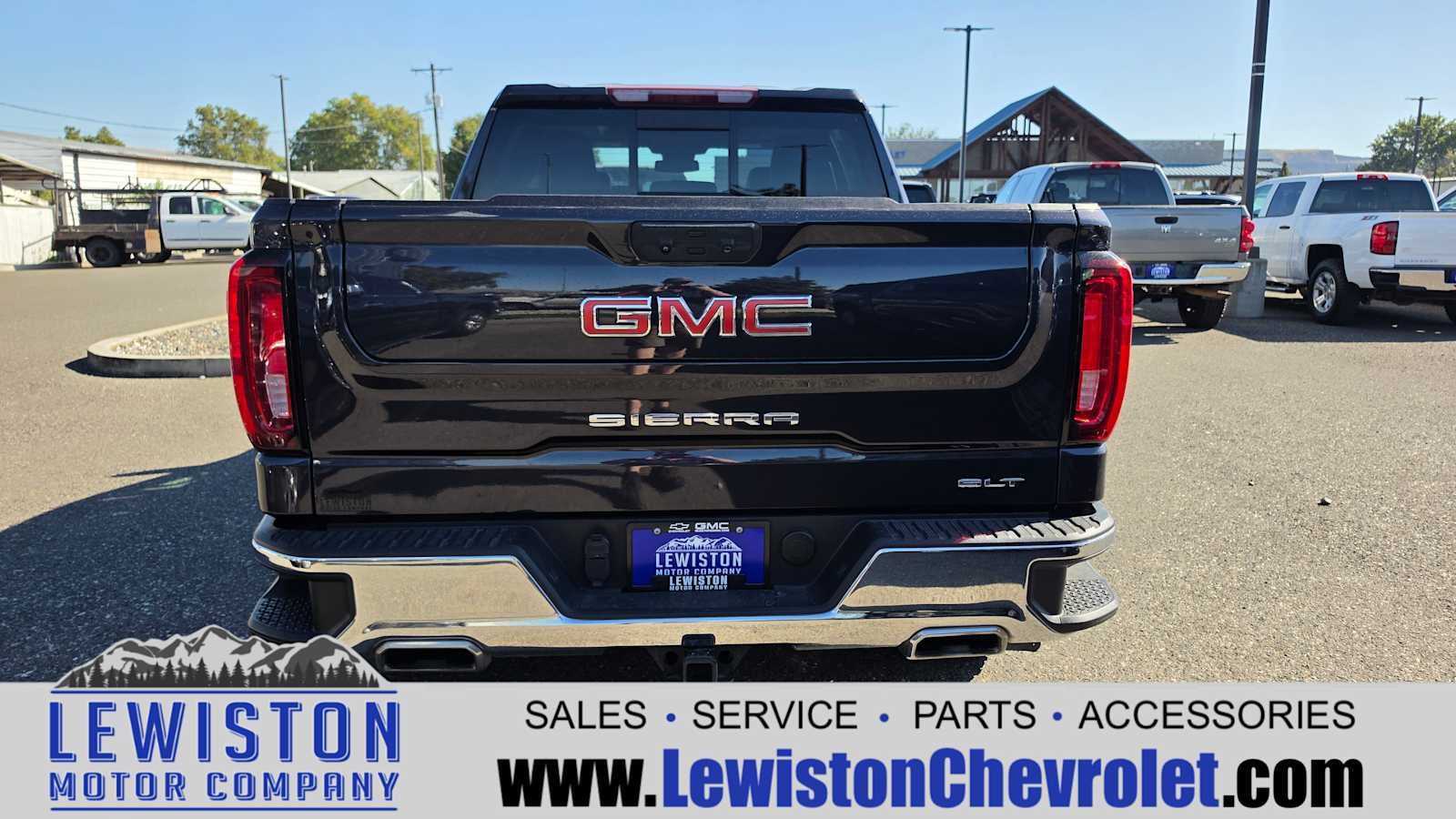 2023 GMC Sierra 1500 SLT