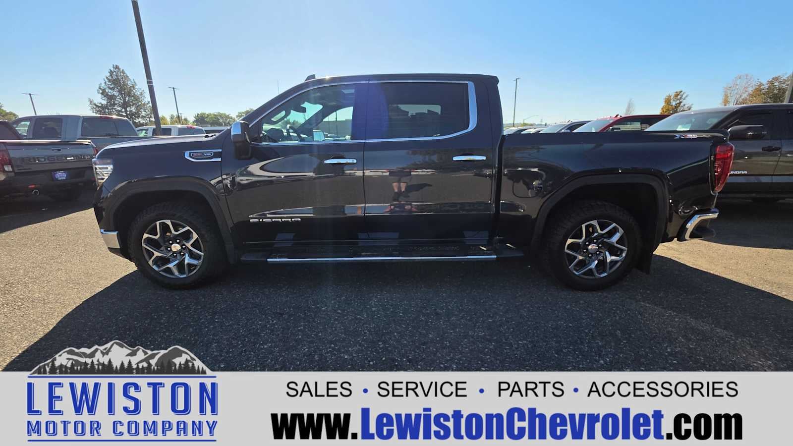 2023 GMC Sierra 1500 SLT