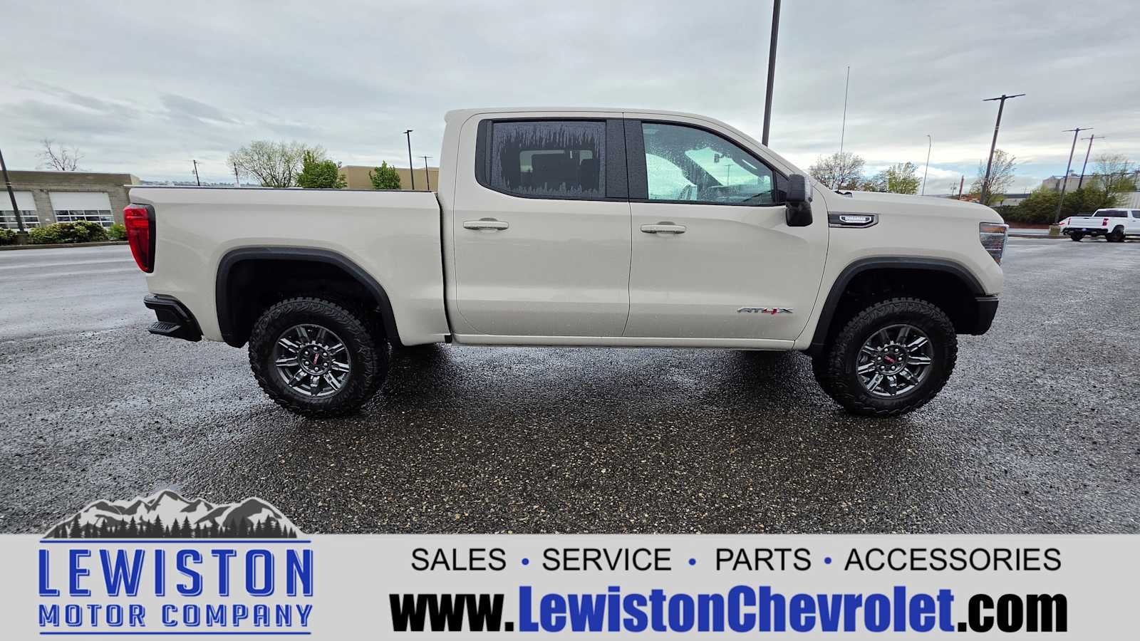 2026 GMC Sierra 1500 AT4X