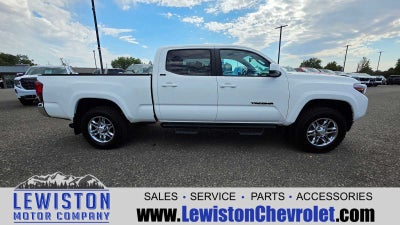 2022 Toyota Tacoma SR5 V6