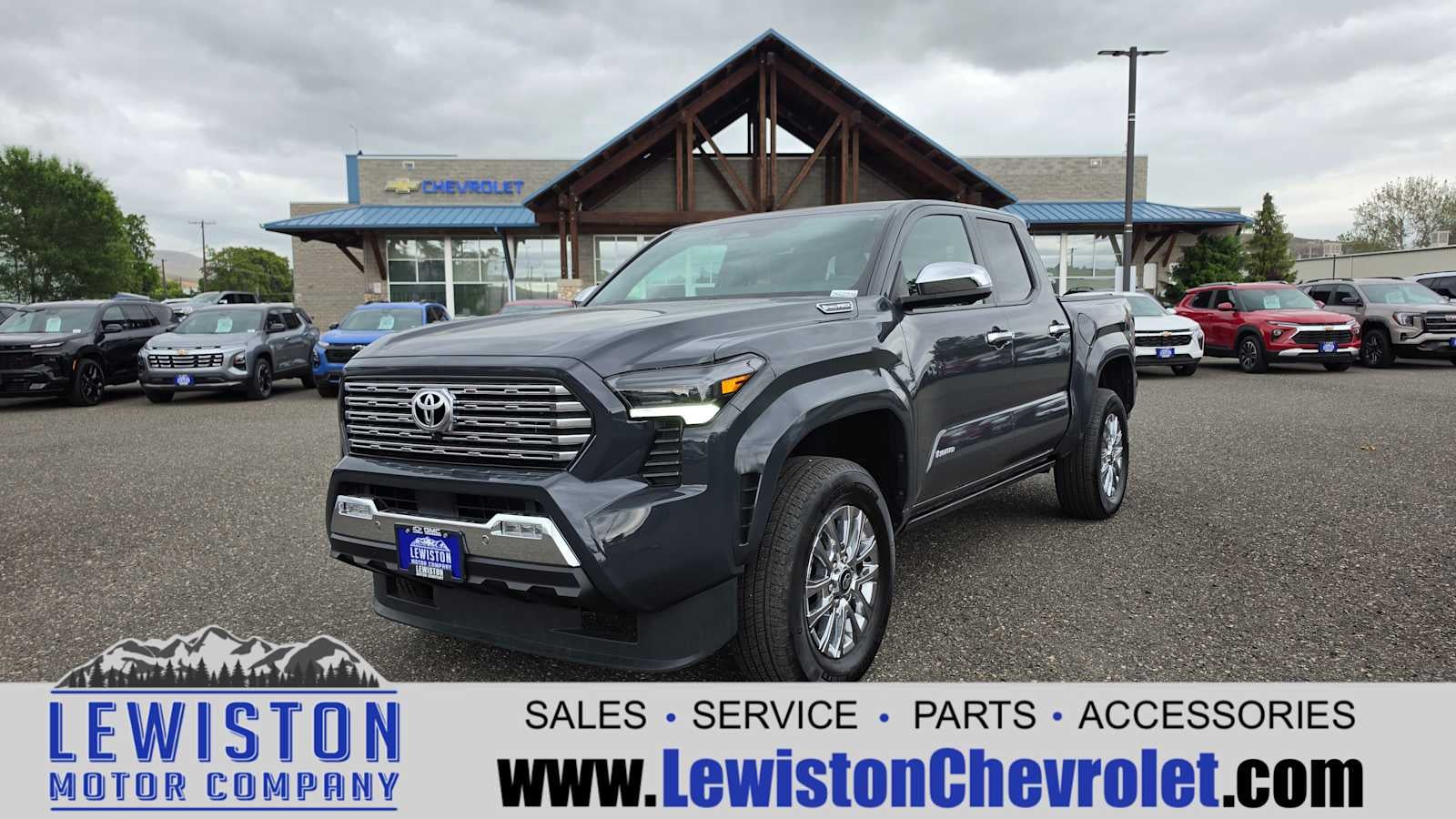 2024 Toyota Tacoma Hybrid Limited 4WD