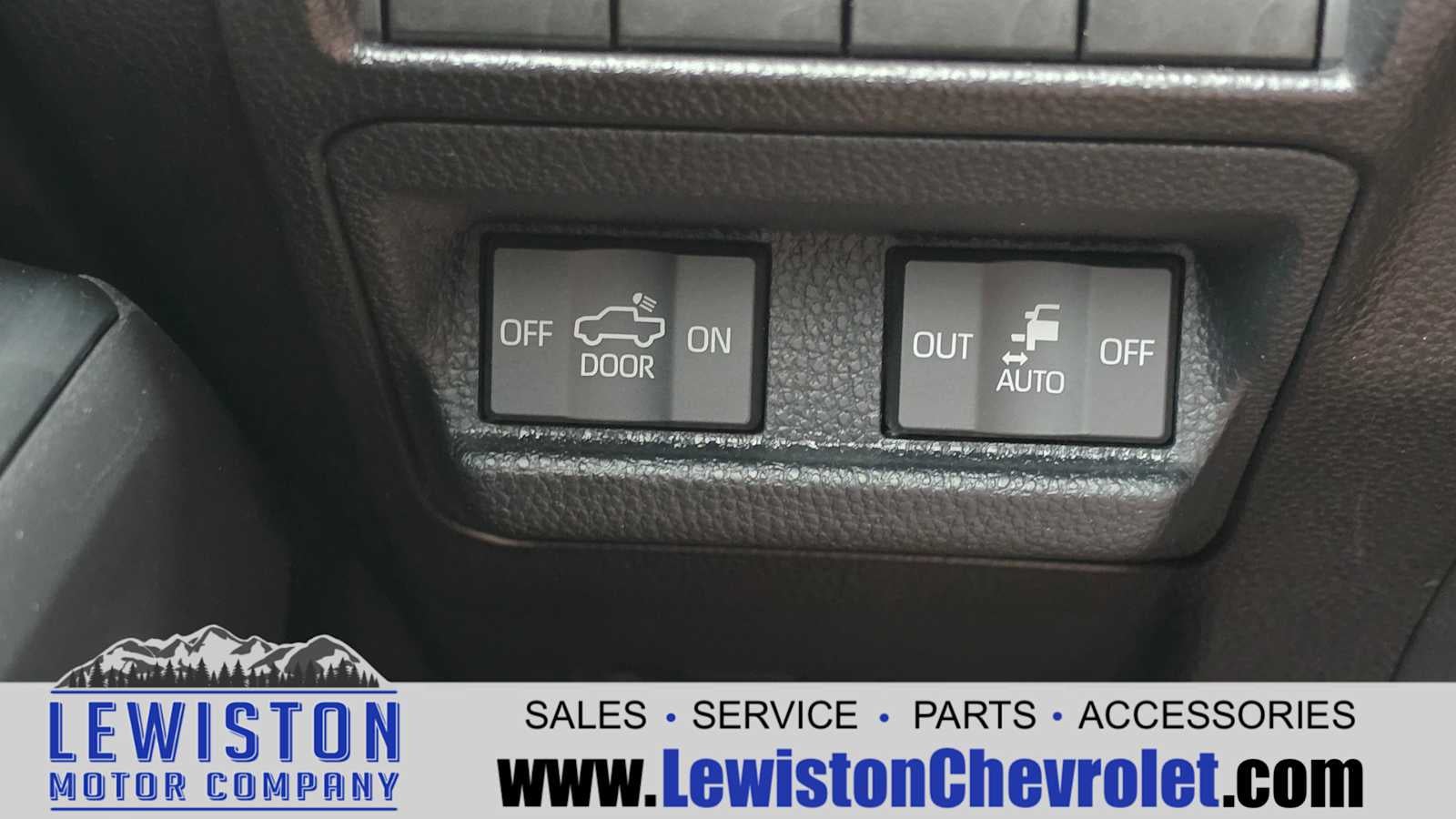 2024 Toyota Tacoma Hybrid Limited 4WD