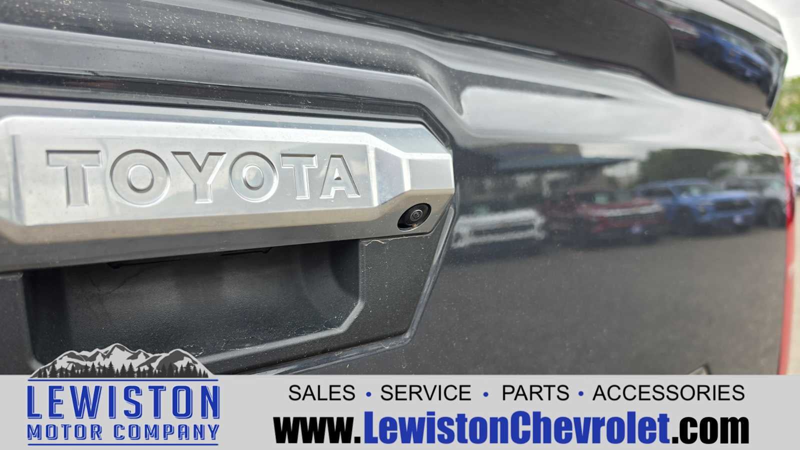2024 Toyota Tacoma Hybrid Limited 4WD