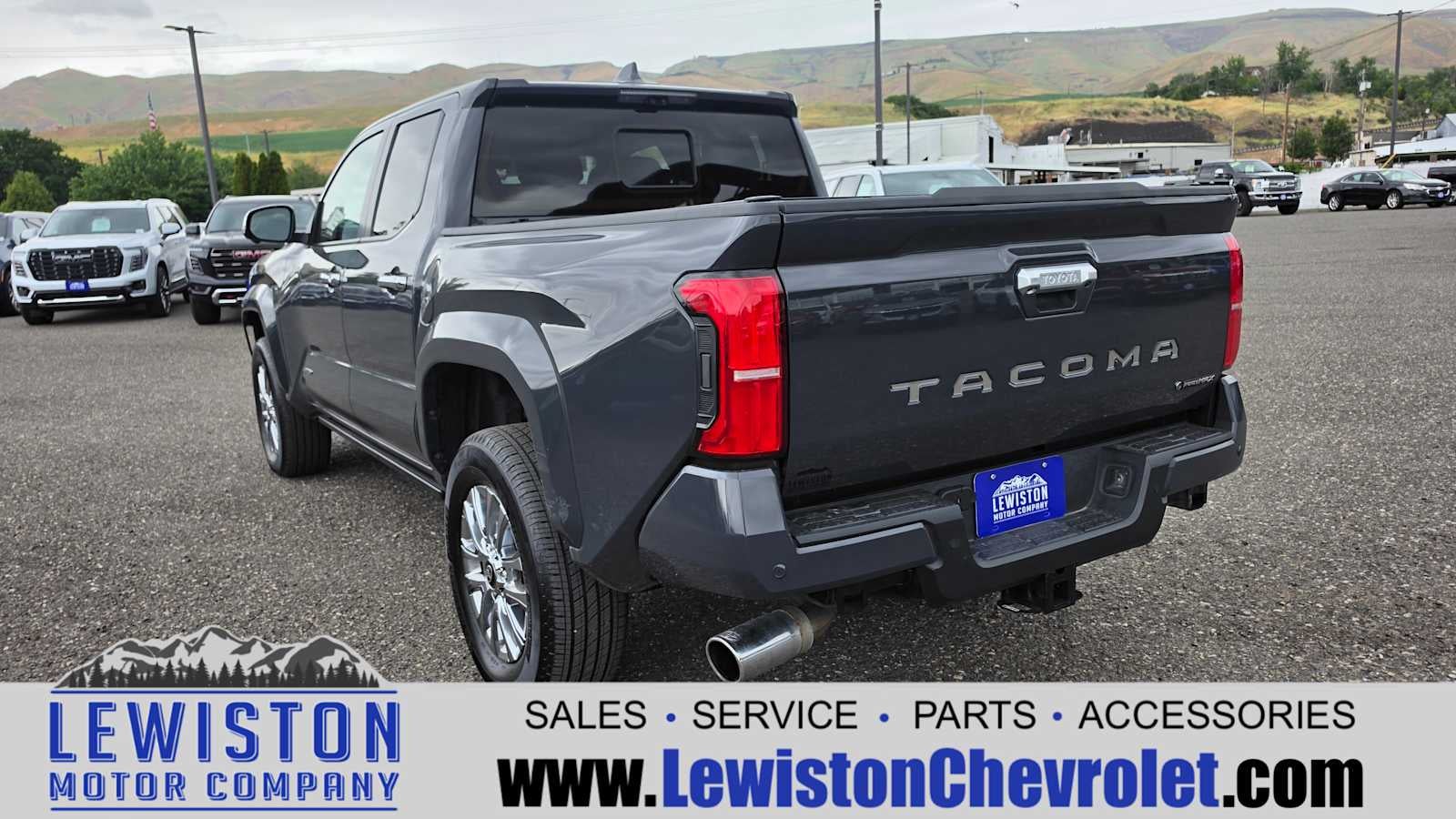 2024 Toyota Tacoma Hybrid Limited 4WD