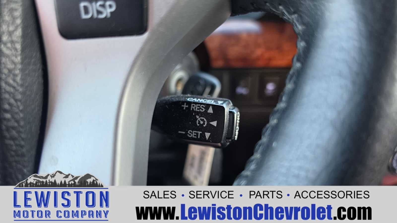 2014 Toyota Tundra 4WD Truck Platinum