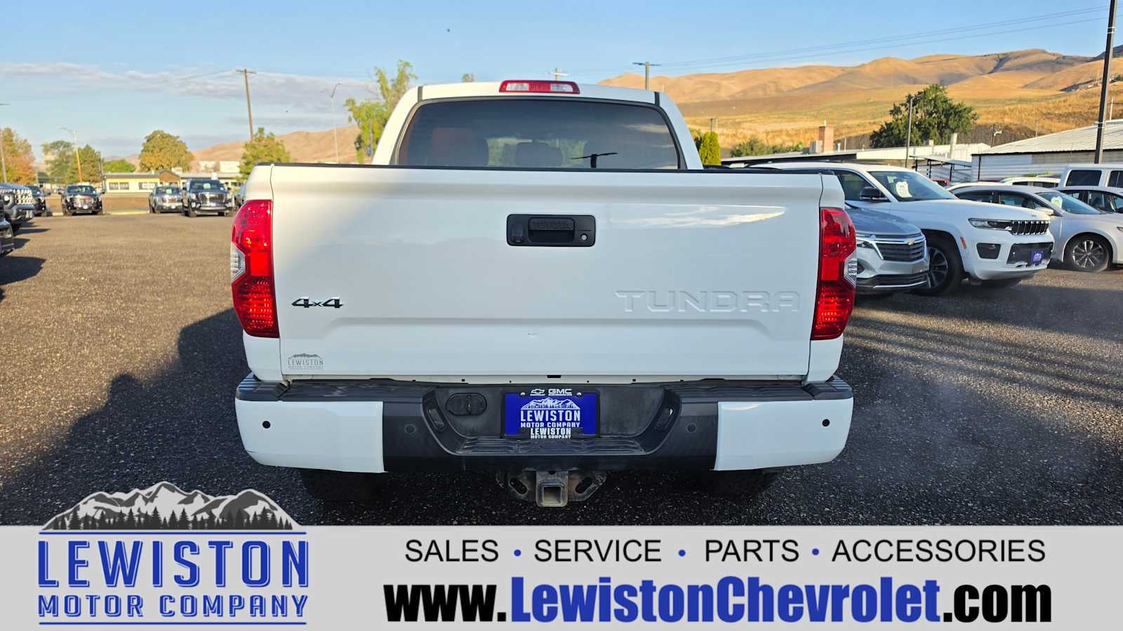 2014 Toyota Tundra 4WD Truck Platinum