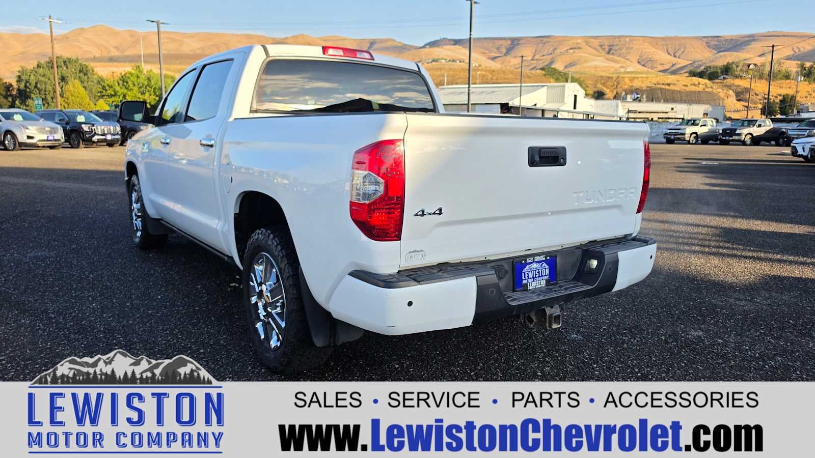 2014 Toyota Tundra 4WD Truck Platinum