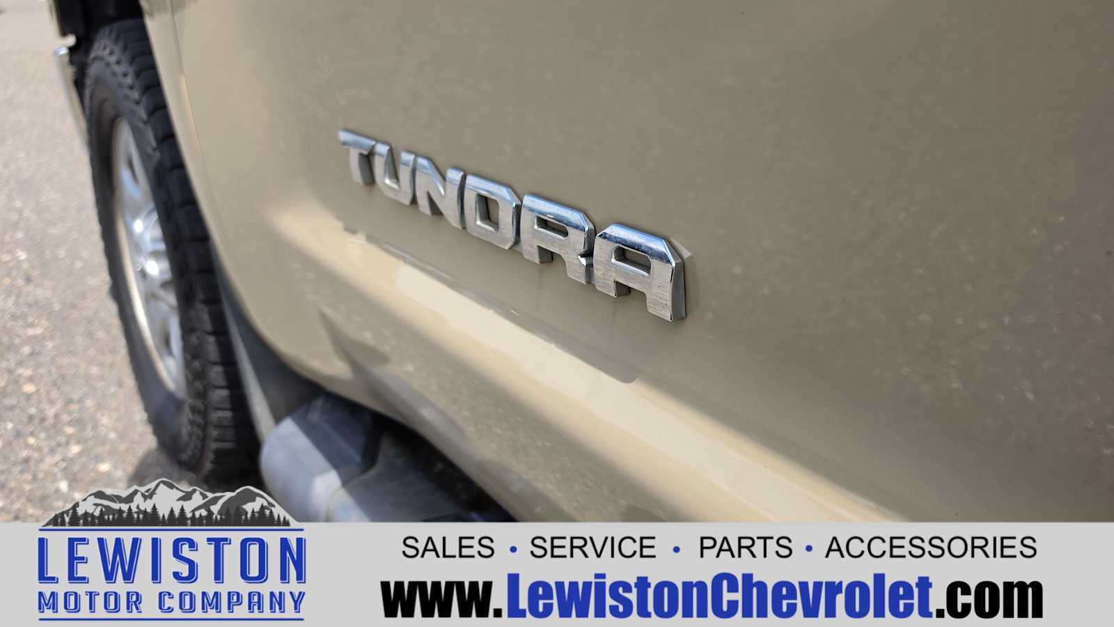 2019 Toyota Tundra SR5 5.7L V8