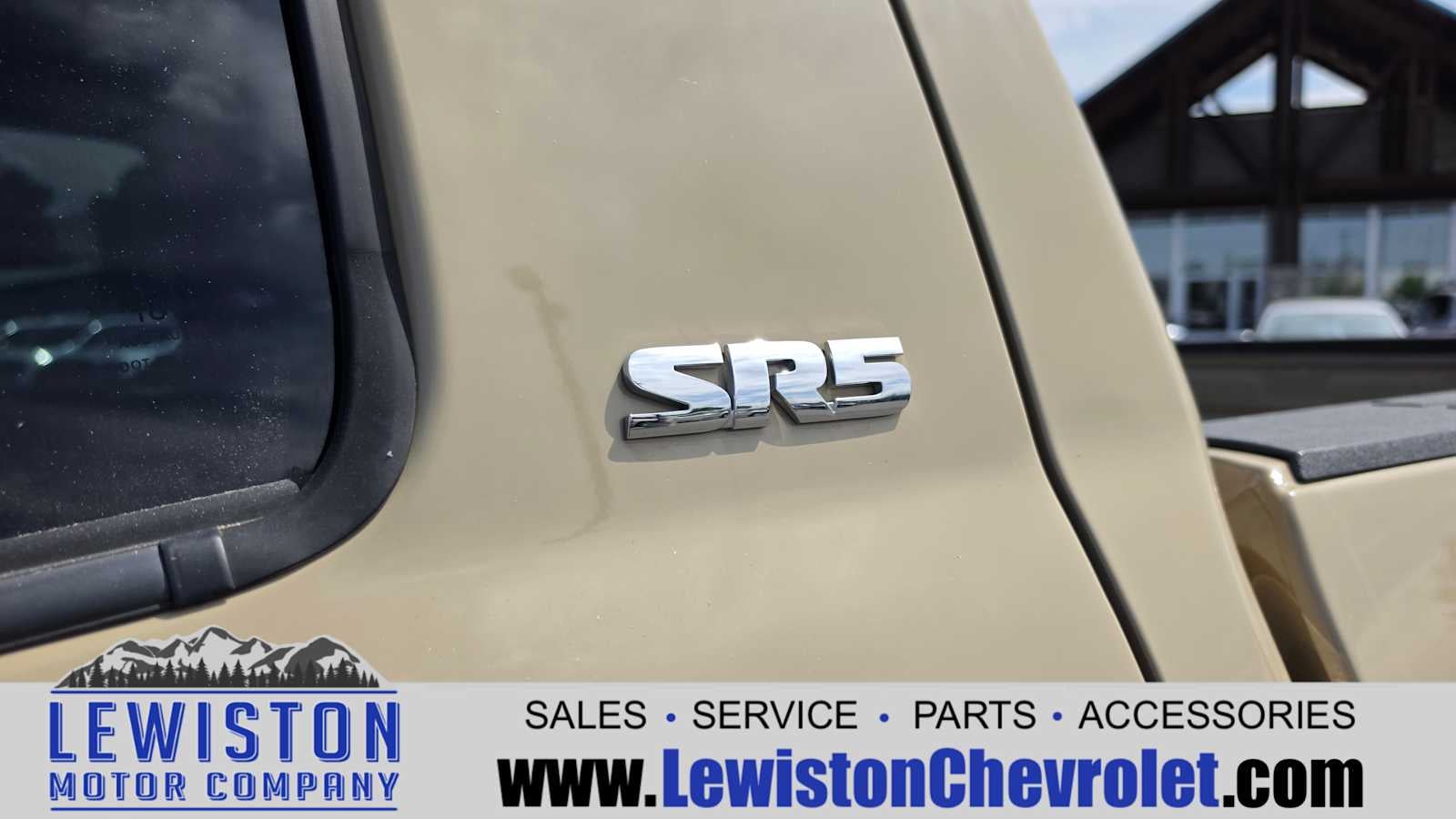 2019 Toyota Tundra SR5 5.7L V8