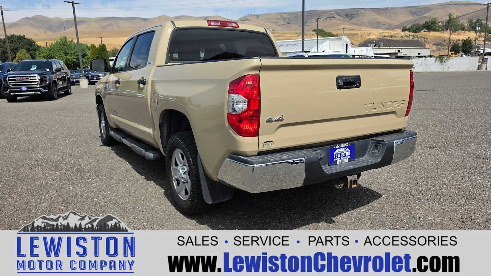 2019 Toyota Tundra SR5 5.7L V8