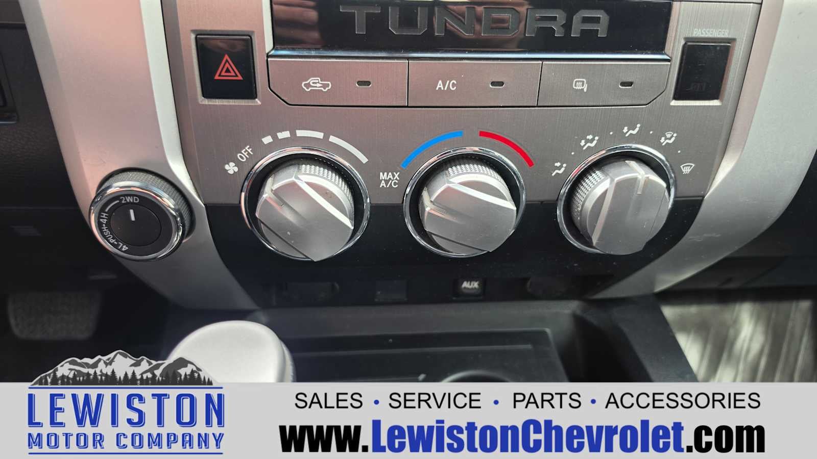 2014 Toyota Tundra SR5 5.7L V8