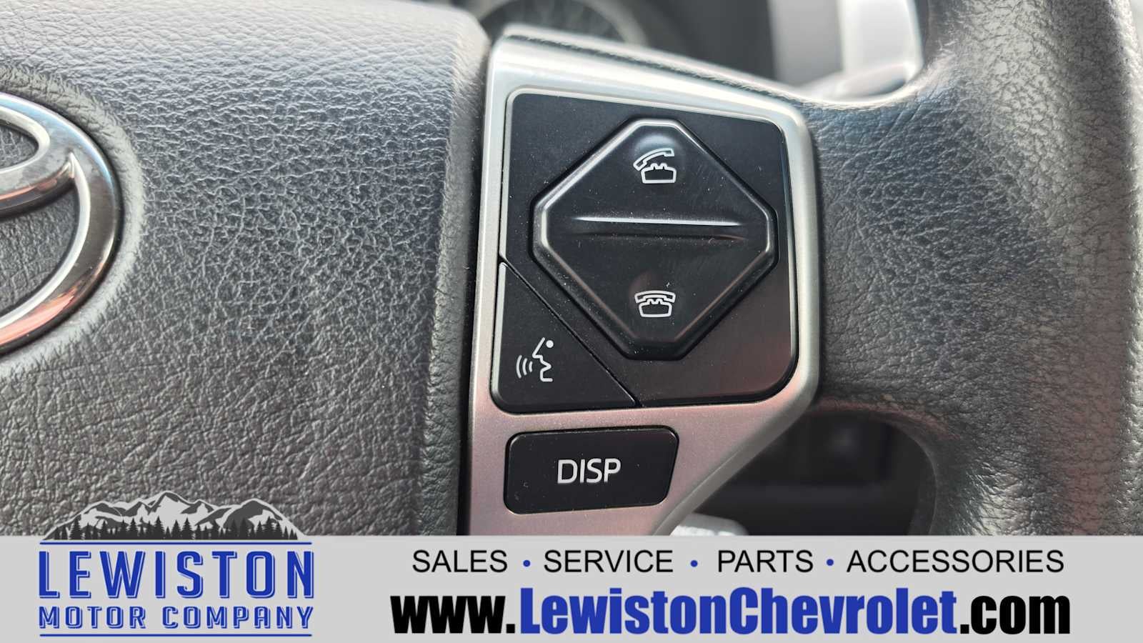2014 Toyota Tundra SR5 5.7L V8