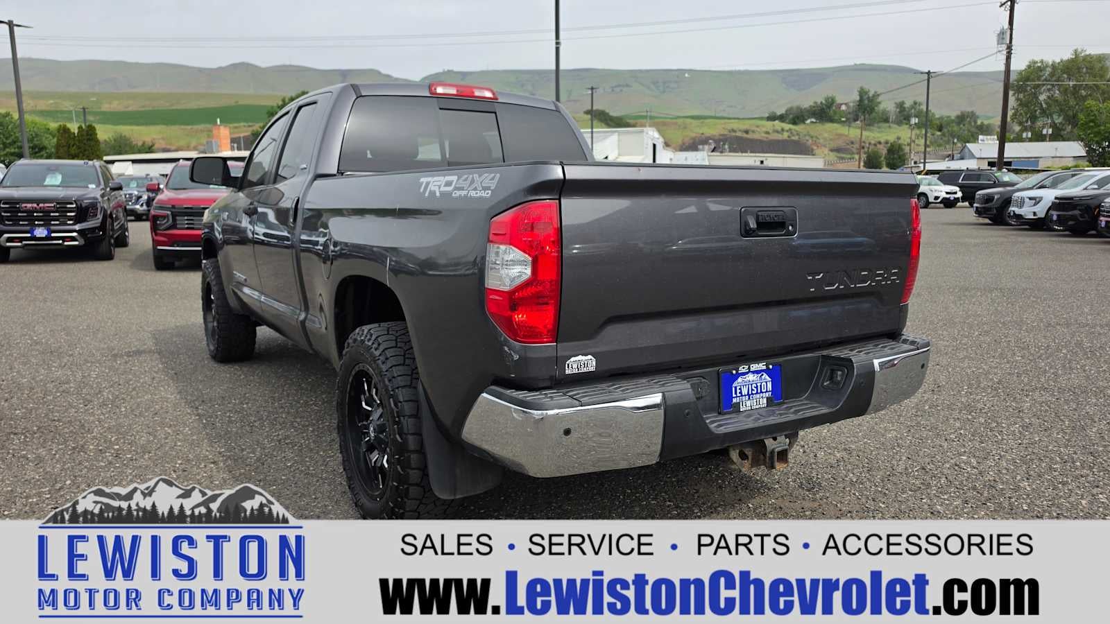 2014 Toyota Tundra SR5 5.7L V8