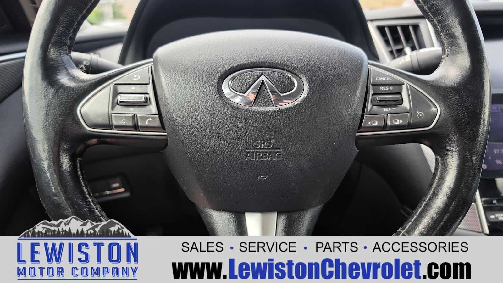 2014 INFINITI Q50 Premium