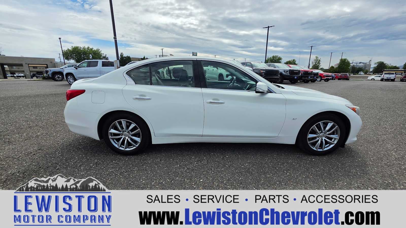 2014 INFINITI Q50 Premium