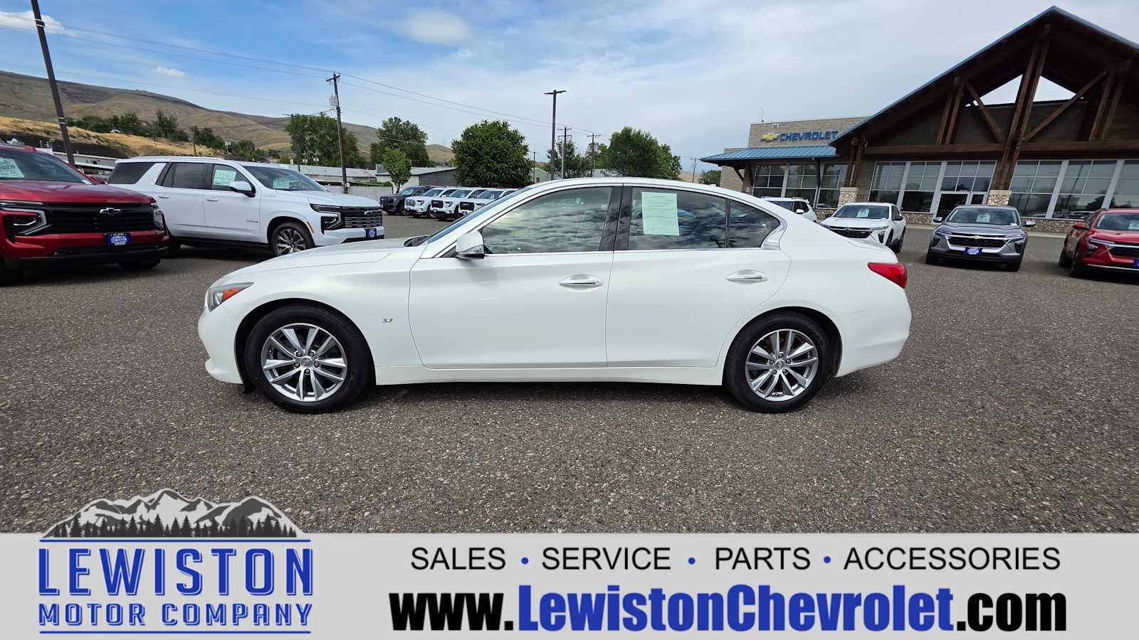 2014 INFINITI Q50 Premium
