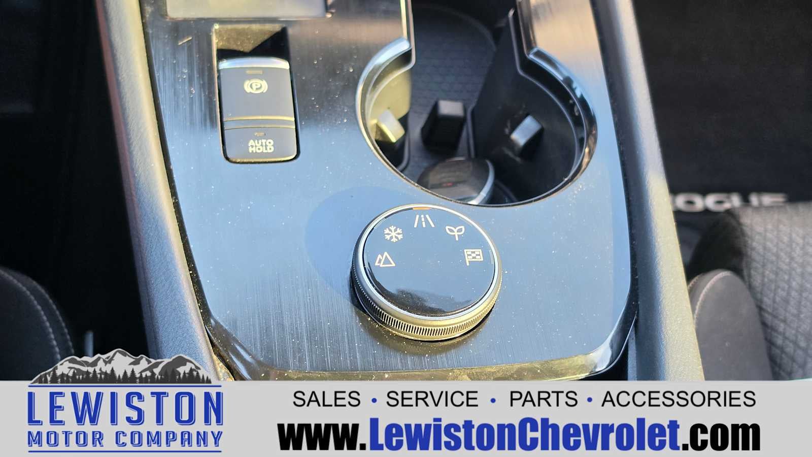 2024 Nissan Rogue SV Intelligent AWD